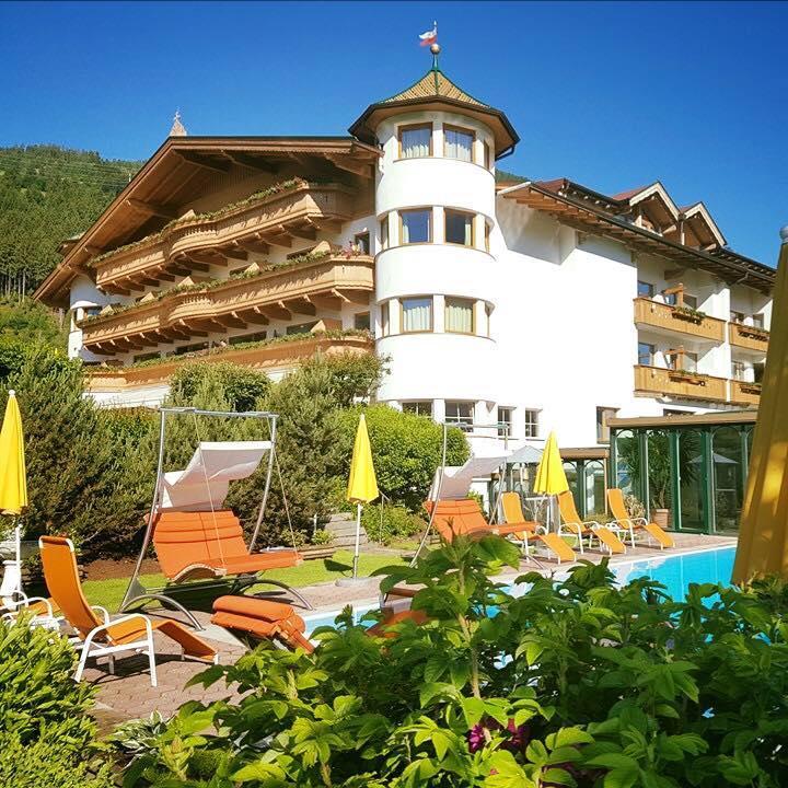 Hotel Magdalena Im Zillertal - Urlaub Mit Hund Ried im Zillertal Εξωτερικό φωτογραφία