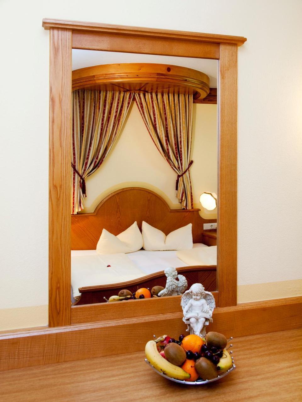 Hotel Magdalena Im Zillertal - Urlaub Mit Hund Ried im Zillertal Εξωτερικό φωτογραφία
